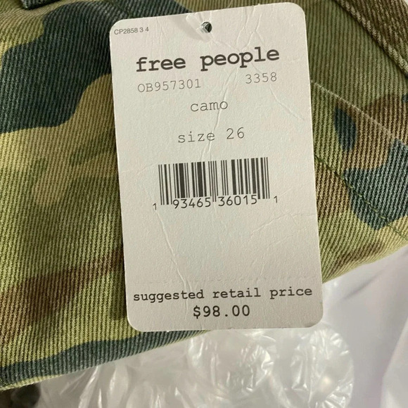 Free People Remy‎ Pant Camo Printed Moss Green - Picture 11 of 12